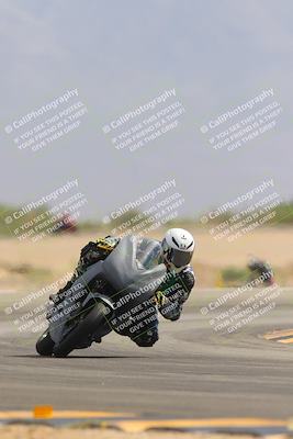 media/Sep-30-2023-SoCal Trackdays (Sat) [[636657bffb]]/Turn 15 (1120am)/